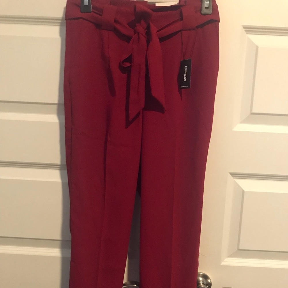 Express pants size 0S. NWT